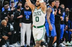 PG电子试玩-骑士横扫篮网，塔特姆25分11篮板