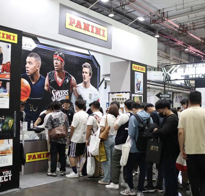 国内球星表现抢眼，场上对抗激烈各展神通的简单介绍