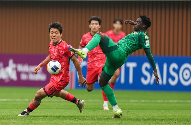 亚洲洲际杯足球比赛的惊心动魄一幕令人难忘 亚洲洲际杯足球比赛的惊心动魄一幕令人难忘