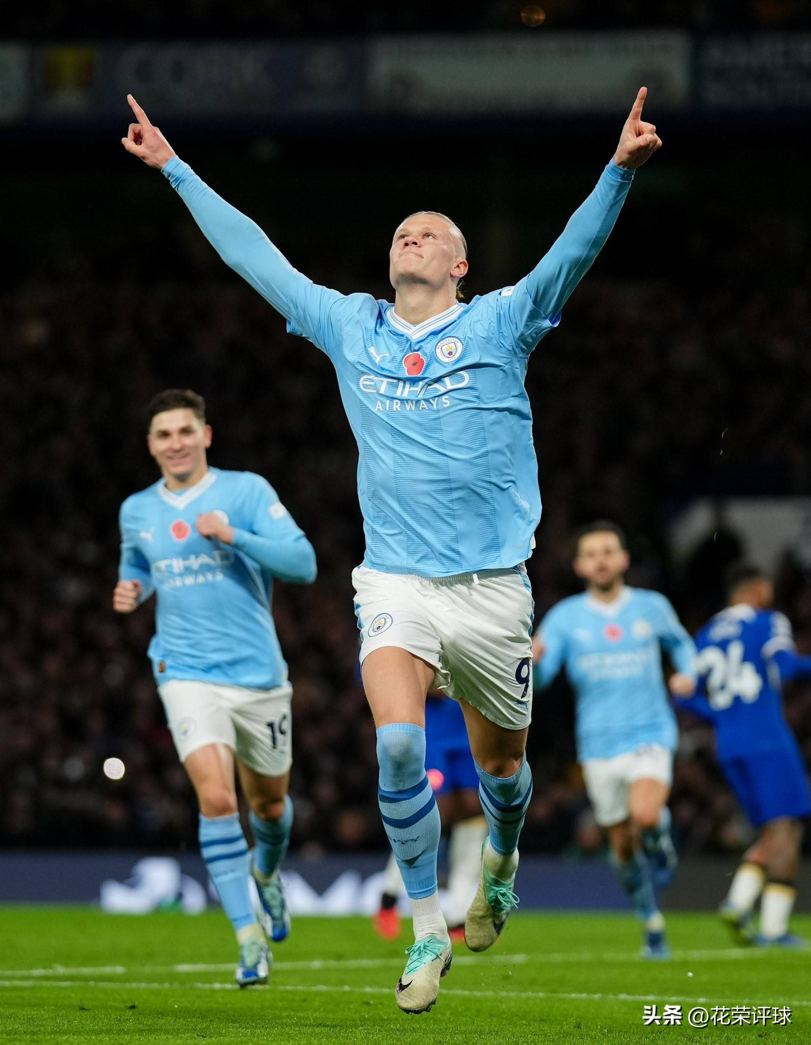 精彩的比赛场面令人目不暇接 精彩的比赛场面令人目不暇接