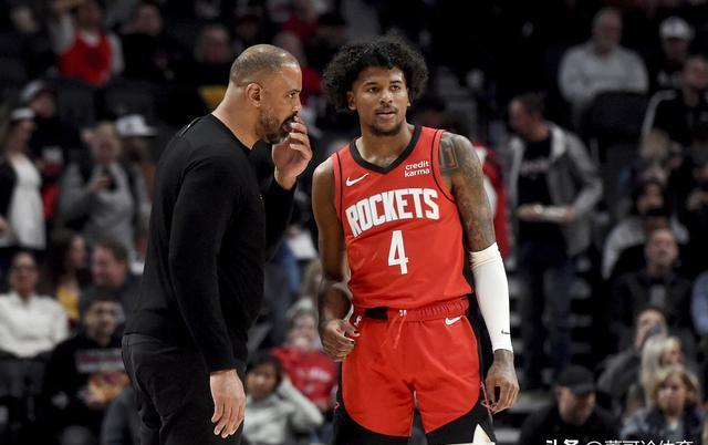 包含突尼斯击败阿尔及利亚,实力碾压对手表现出色的词条 包含突尼斯击败阿尔及利亚,实力碾压对手表现出色的词条