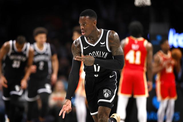 篮网客场不敌马刺遭遇连败 篮网客场不敌马刺遭遇连败