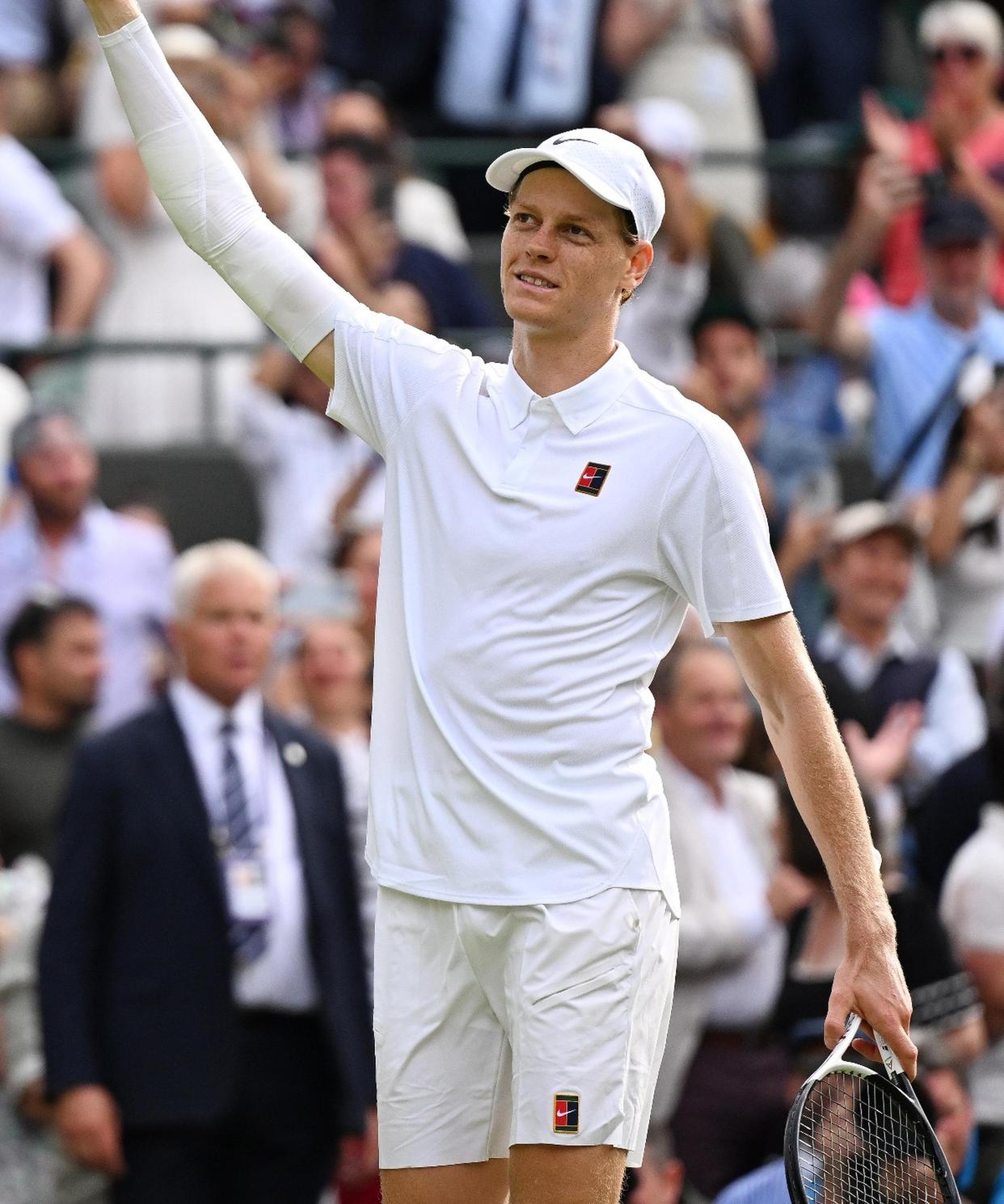 蒙特卡洛大师赛险胜温网,辛纳状态火热的简单介绍 蒙特卡洛大师赛险胜温网,辛纳状态火热的简单介绍